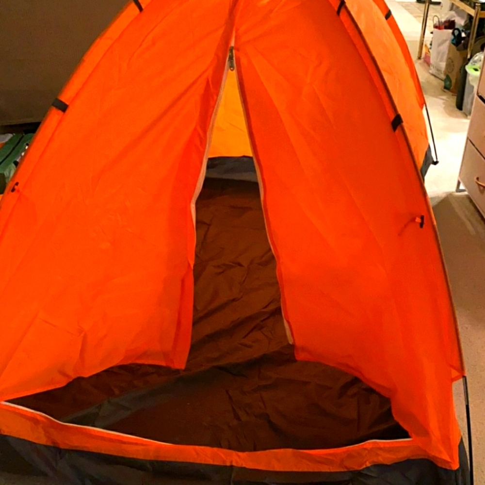 Waterproof tent for 2